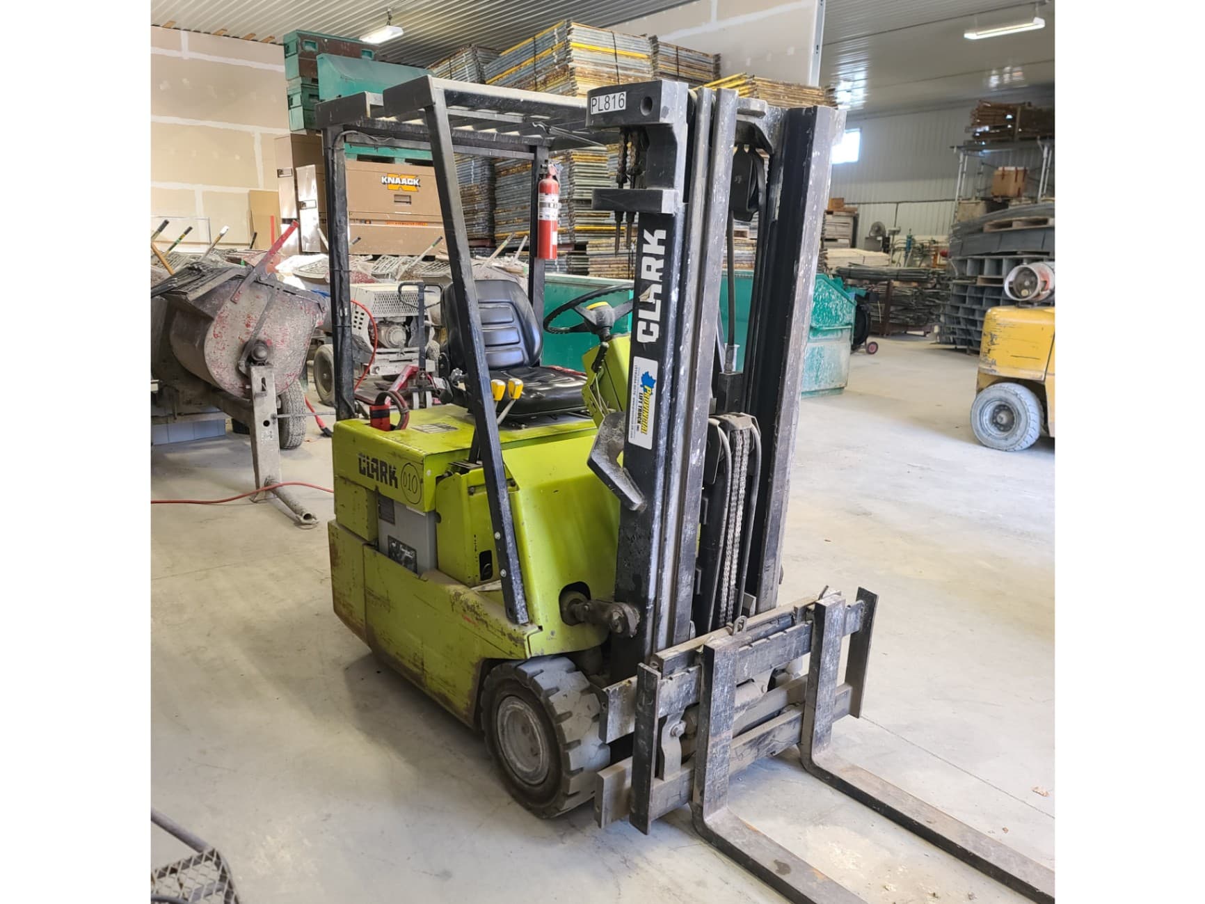 1994 Clark TM17 Electric Forklift - 2850 lb Capacity Third Image