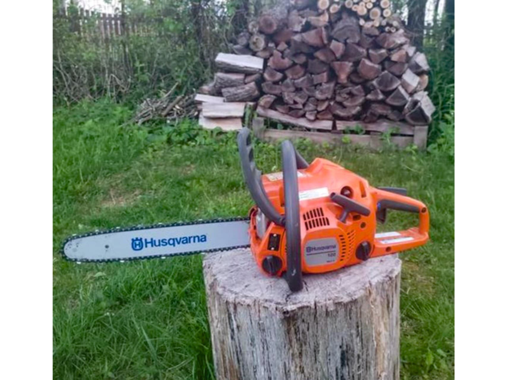 Husqvarna 120 Gas Chainsaw, 38cc 2-Cycle Engine, 16" Bar Main Image