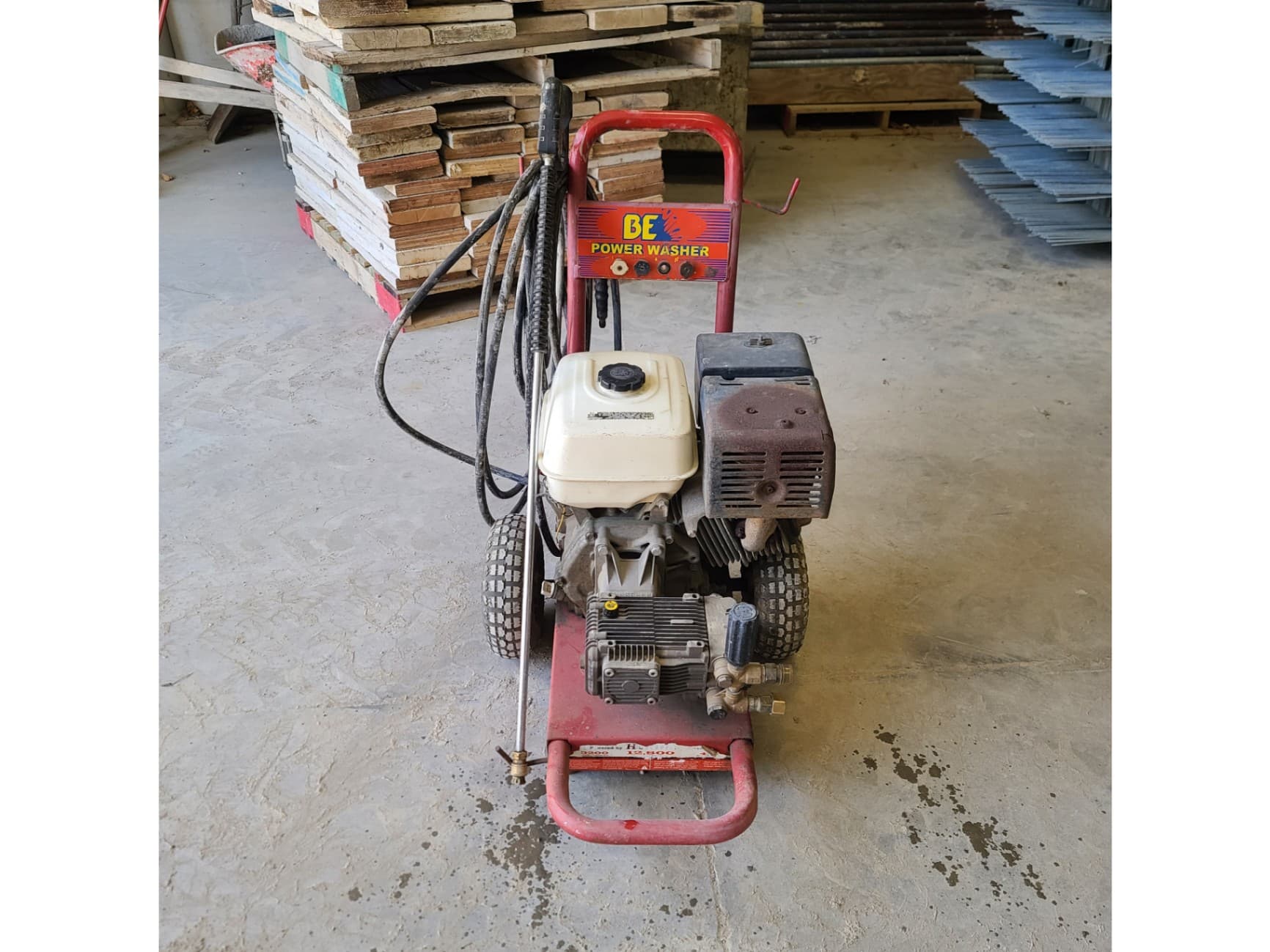 BE Pressure Washer with Honda Engine Second Image
