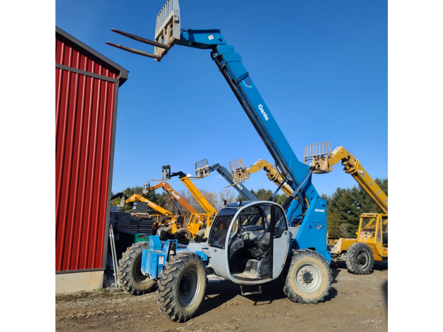 2006 Genie GTH-842 Telehandler - 8000 lb Capacity Main Image