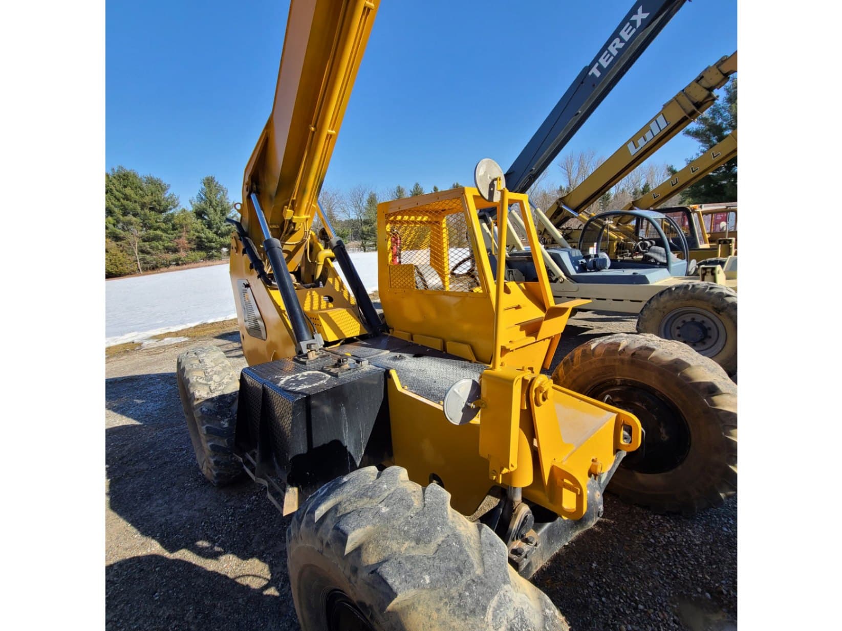 1998 Carelift ZB6044-44 Telehandler - 6000 lb Capacity Third Image