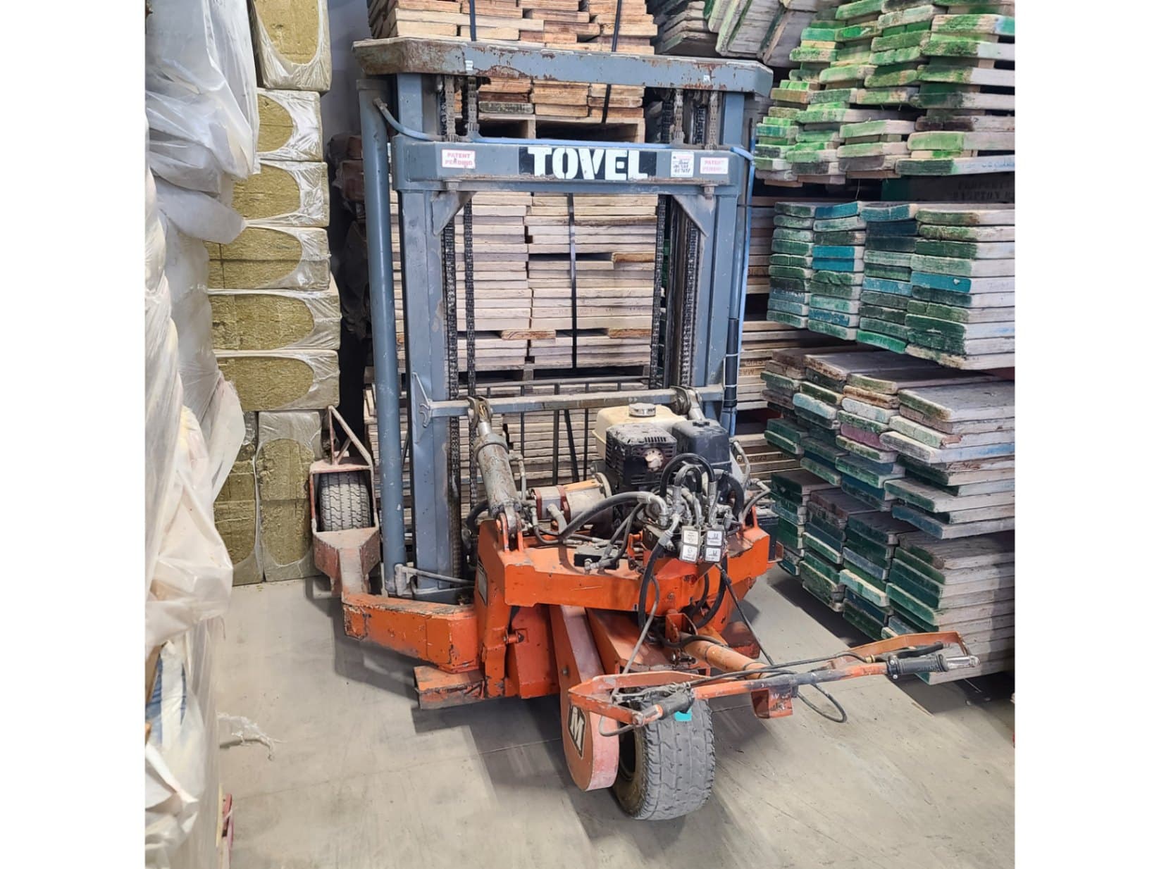 Tovel TS-3-15 Walk-Behind Pallet Jack Second Image