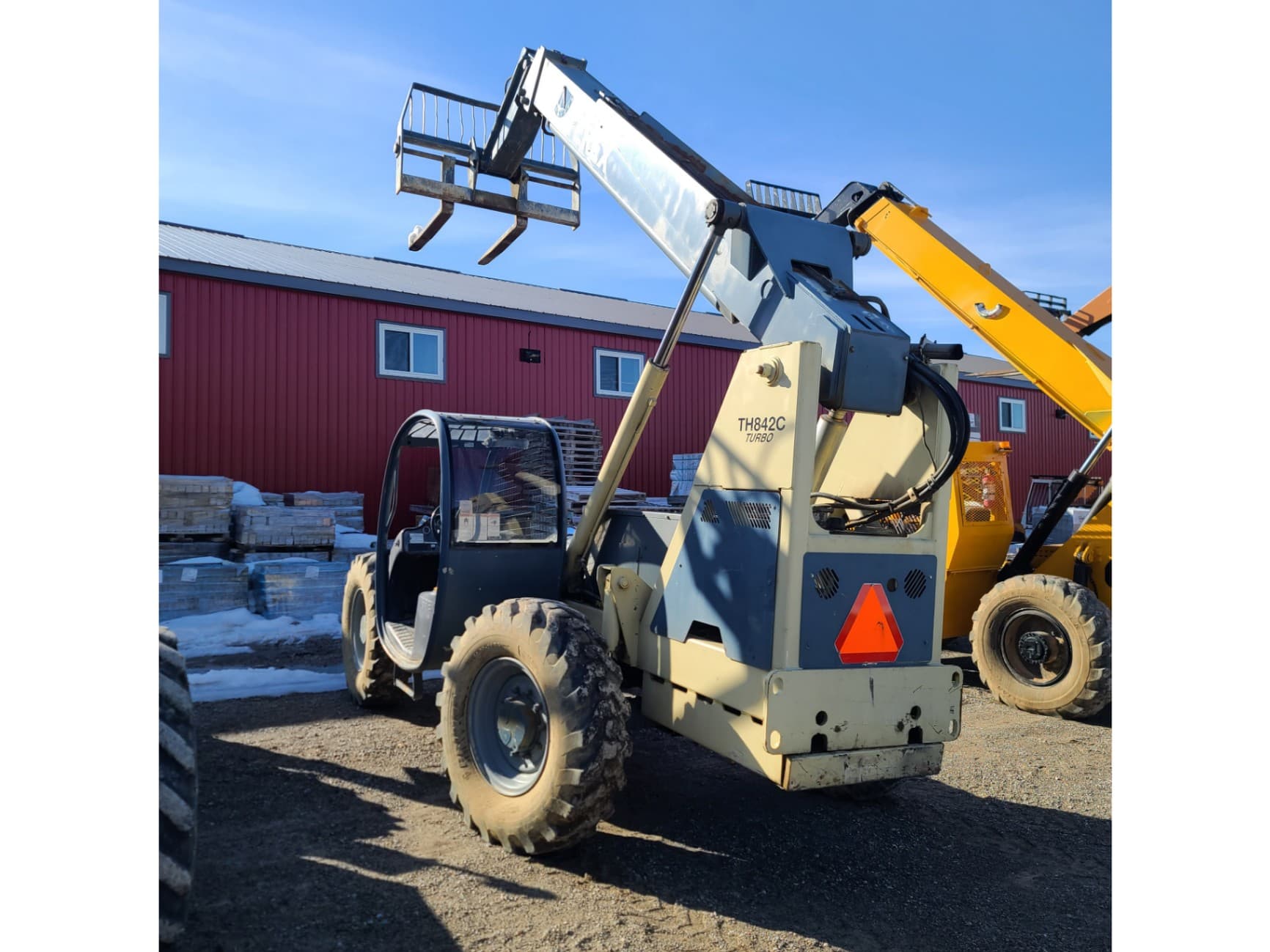 2004 Terex TH842C Telehandler - 8000lb Capacity Second Image