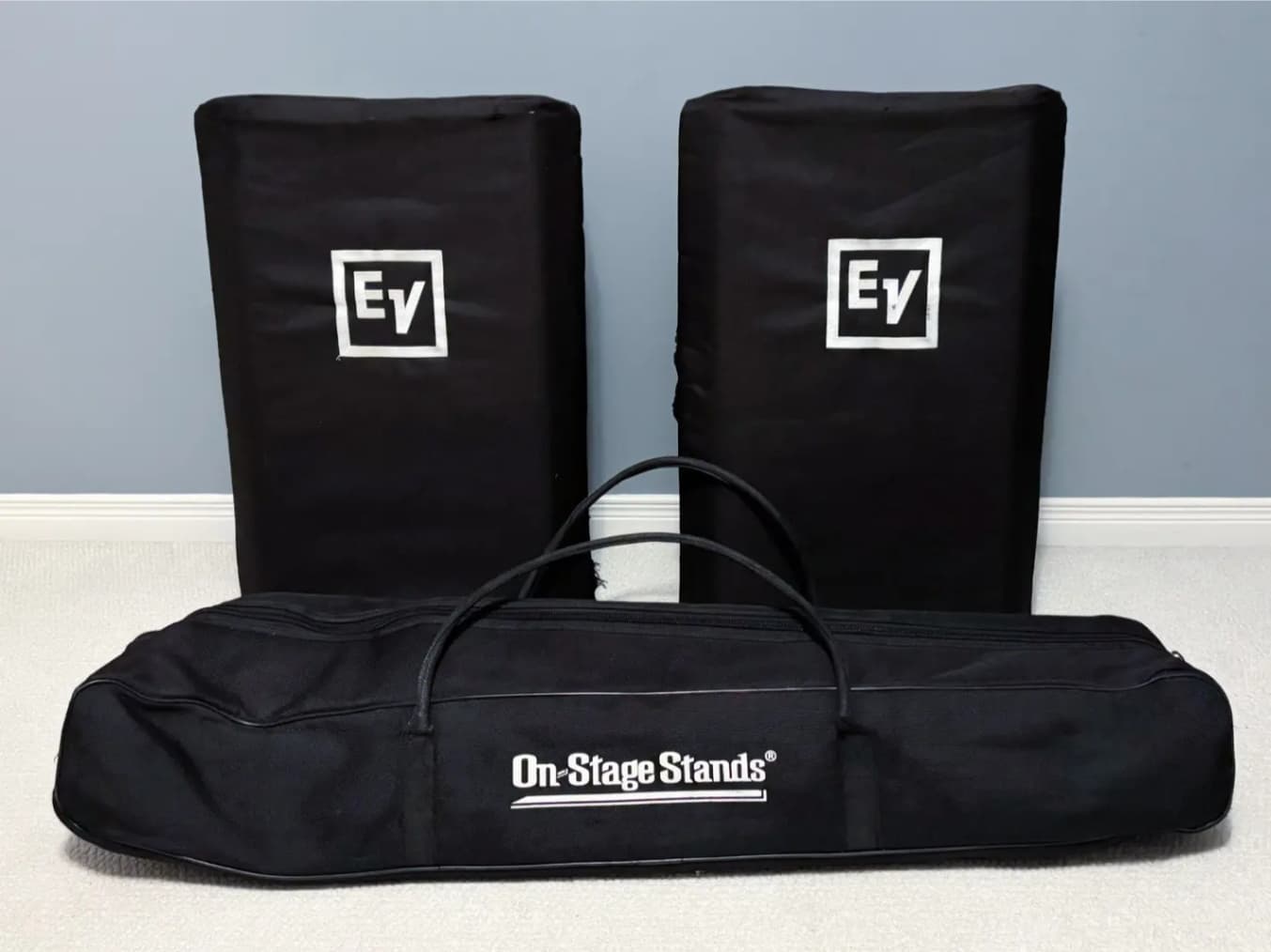 Electro Voice ZLX115p Active Powered Portable Loud Speaker Kit With Stands and Cables Main Image