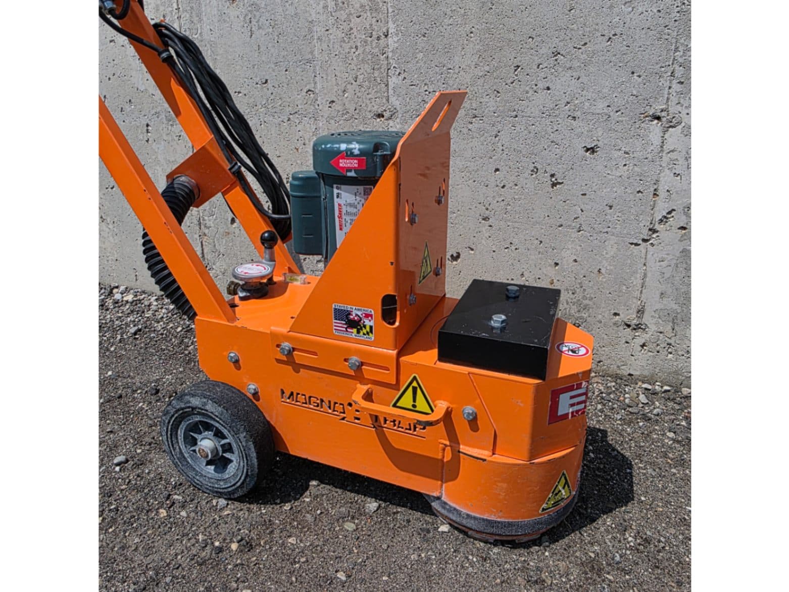 Magna-Trap Edco SEC-HD 50200HD single disc floor grinder Second Image