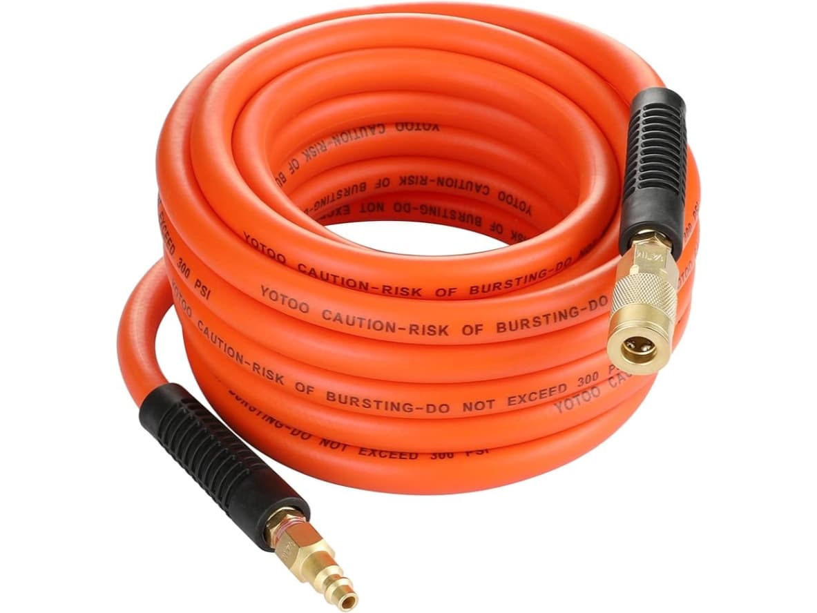 Ridgid 200 PSI 4.5 Gallon Portable Air Compressor + 50ft hose Third Image