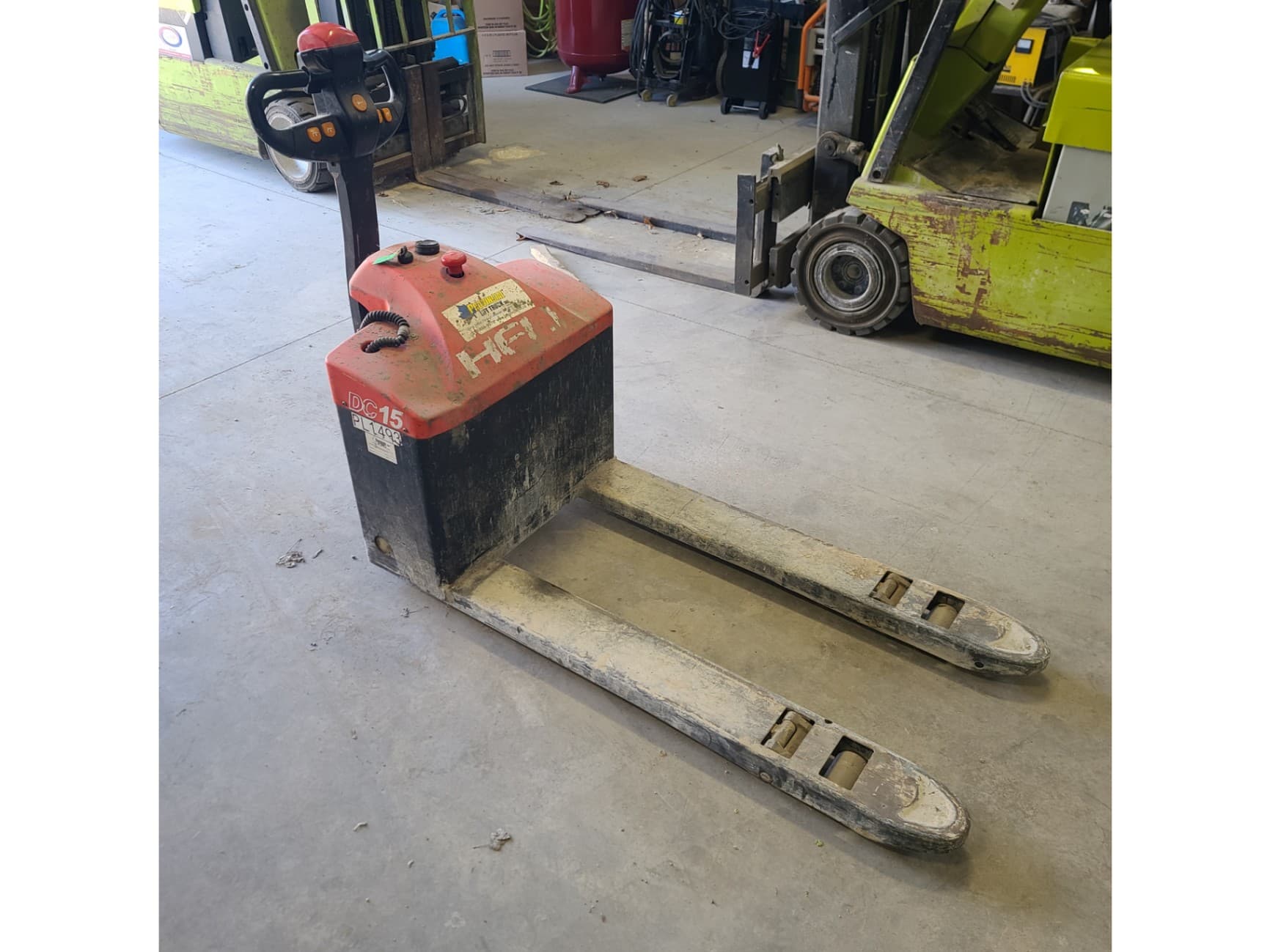 Heli CBD15 Electric Pallet Jack - 1500 kg Capacity Main Image