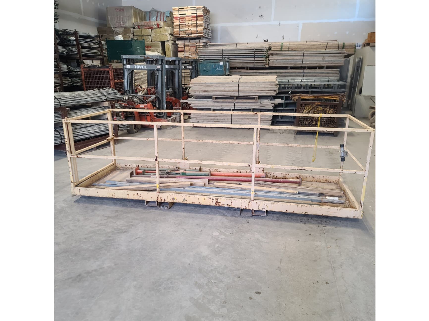 12 Ft x 4 Ft Telehandler Personnel Basket - Engineered Certified Main Image