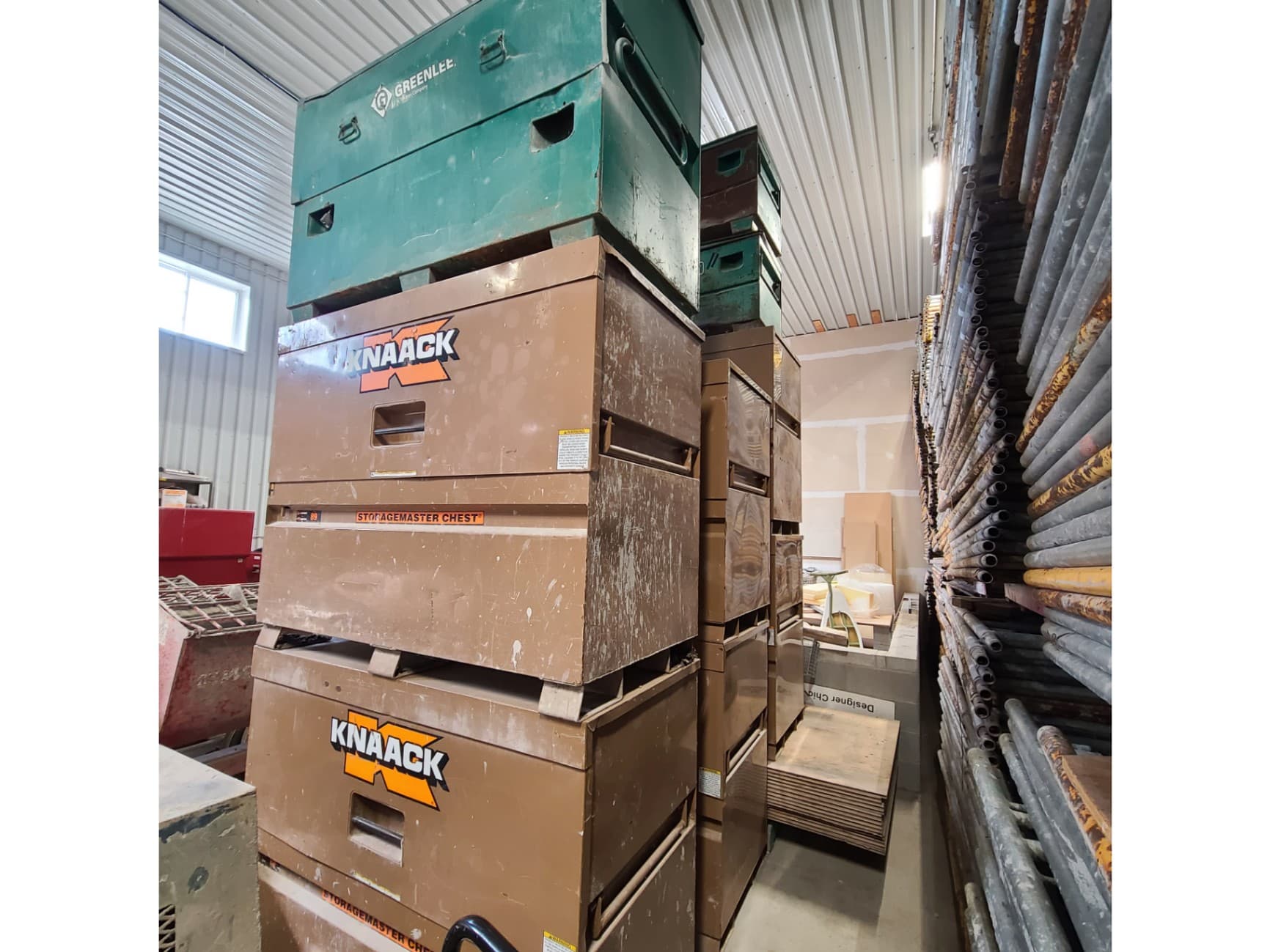 Job Site Boxes - Knaack and Others Available for Rent Main Image